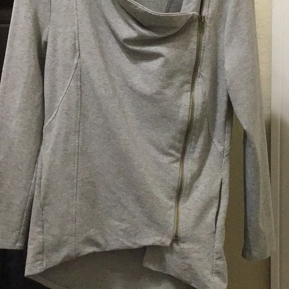 My beloved side zipper grey jacket long in back